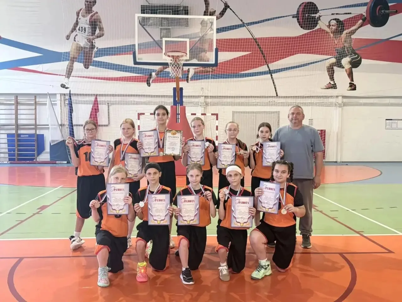 🏀 Юные баскетболистки из Белореченска завоевали серебро на турнире «Золотая осень — 20...