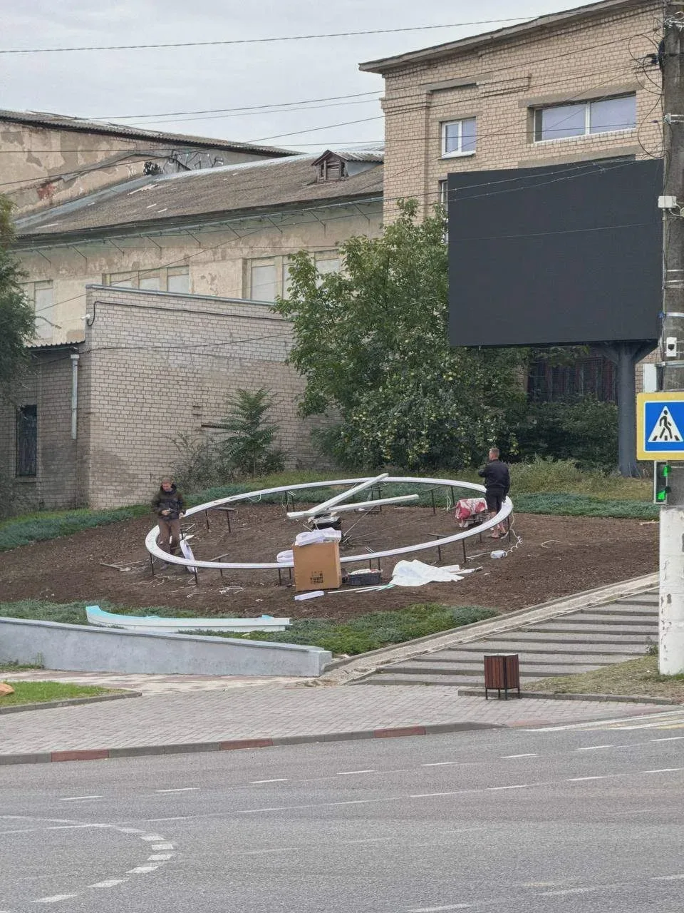 В Мелитополе устанавливают городские часы
