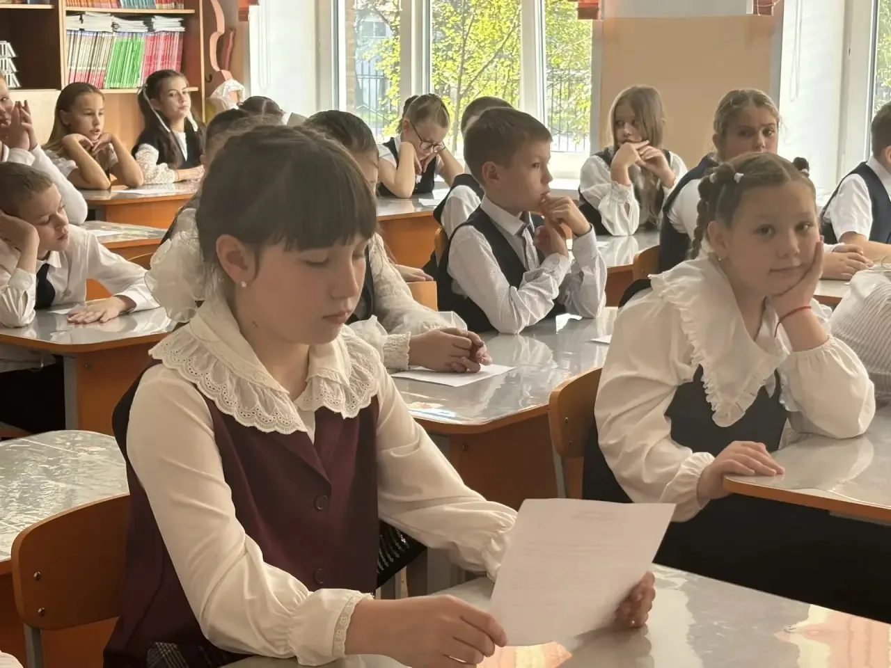 Совсем скоро состоится муниципальный этап конкурса юных чтецов «Страница 27», а мы с те...