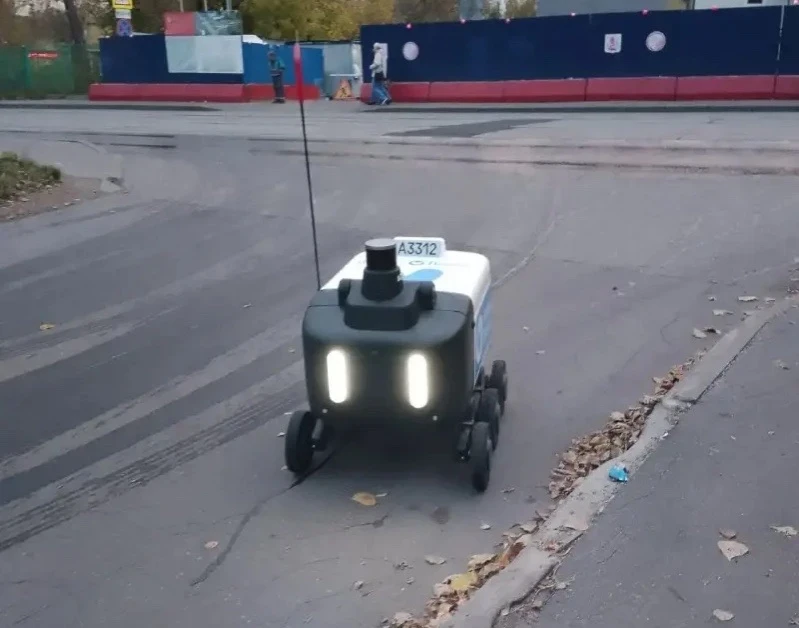 🤩 Роботы-доставщики уже встречаются в районе Богородское