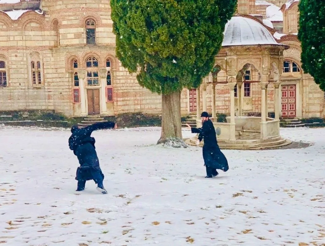 СНЕГ КАК ЧУДО