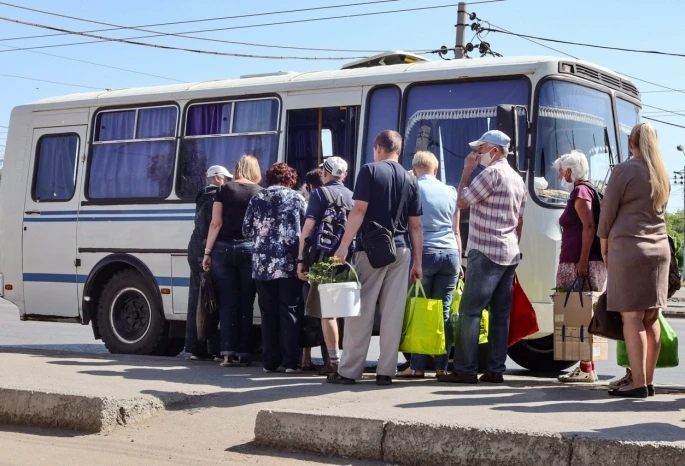В Омске завершается сезон дачных автобусов