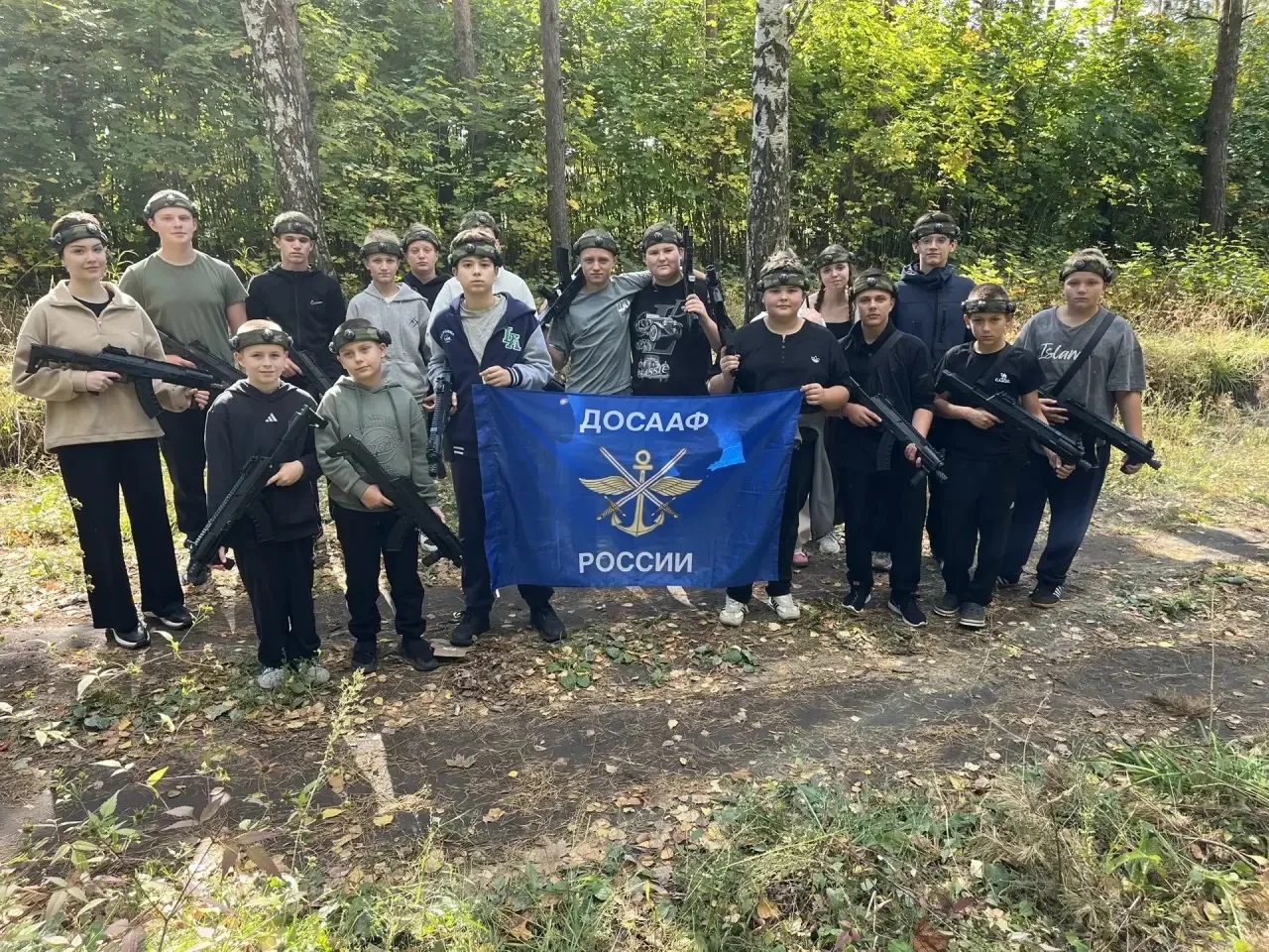 В Хлевенском округе стартовали тренировки по лазертагу в рамках проекта военно-спортивн...