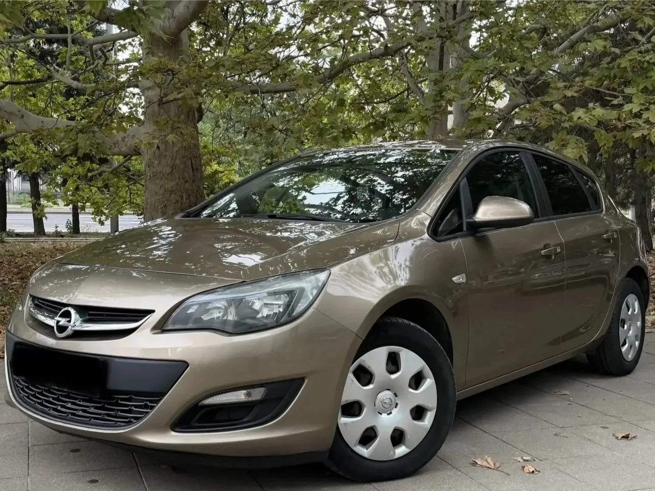 Продам Opel Astra 2014 года