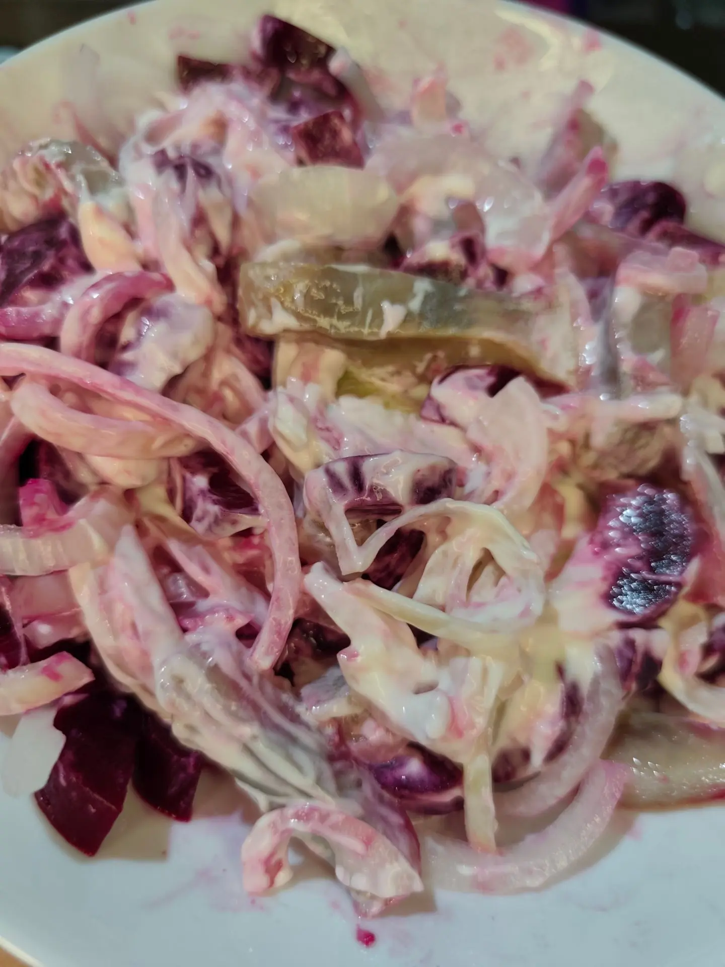 САЛАТ НА ЗАКУСОЧКУ С СЕЛЕДОЧКОЙ ВСЕГО ИЗ ТРЕХ ПРОДУКТОВ И НА СКОРУЮ РУКУ