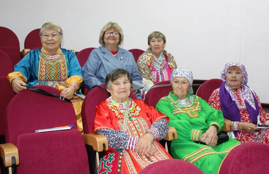 ✒Вәнӆата ю̆вум тынӑӊ хуятăт!