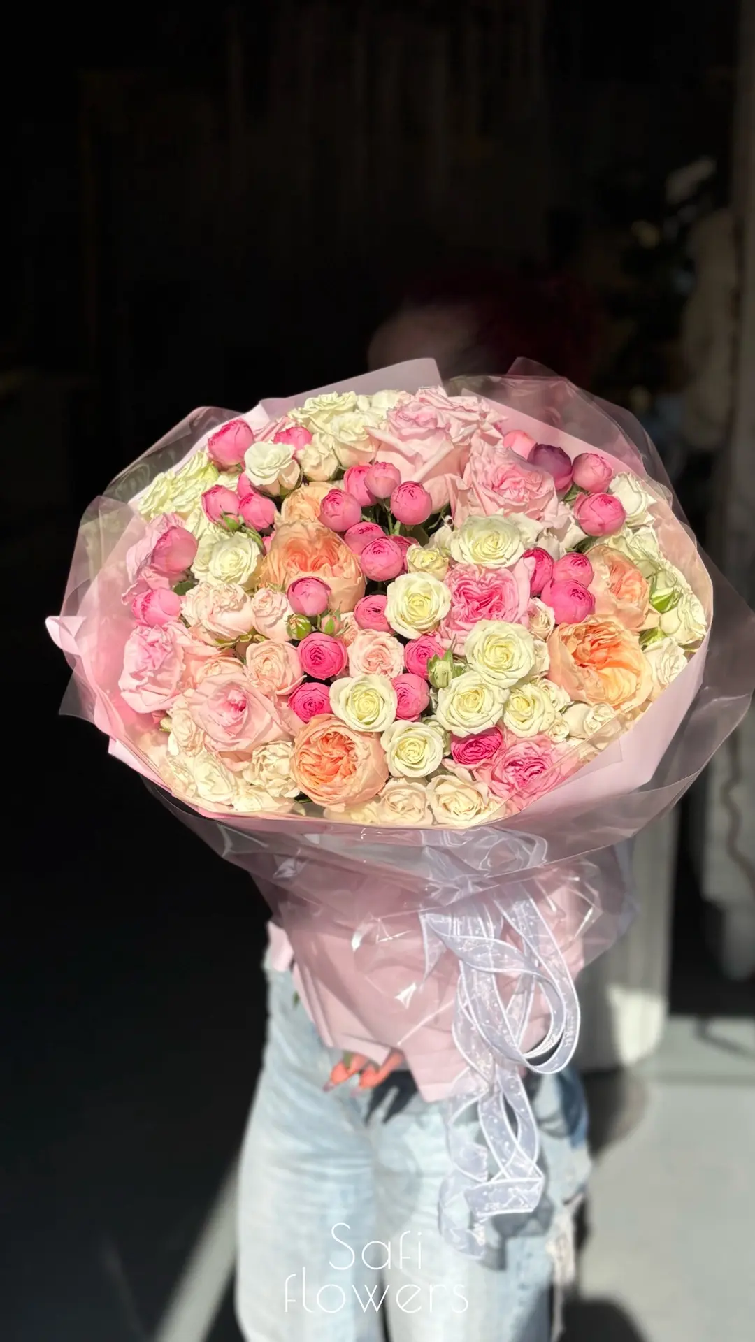 Невероятные кустовые розы доступны к заказу ❤️