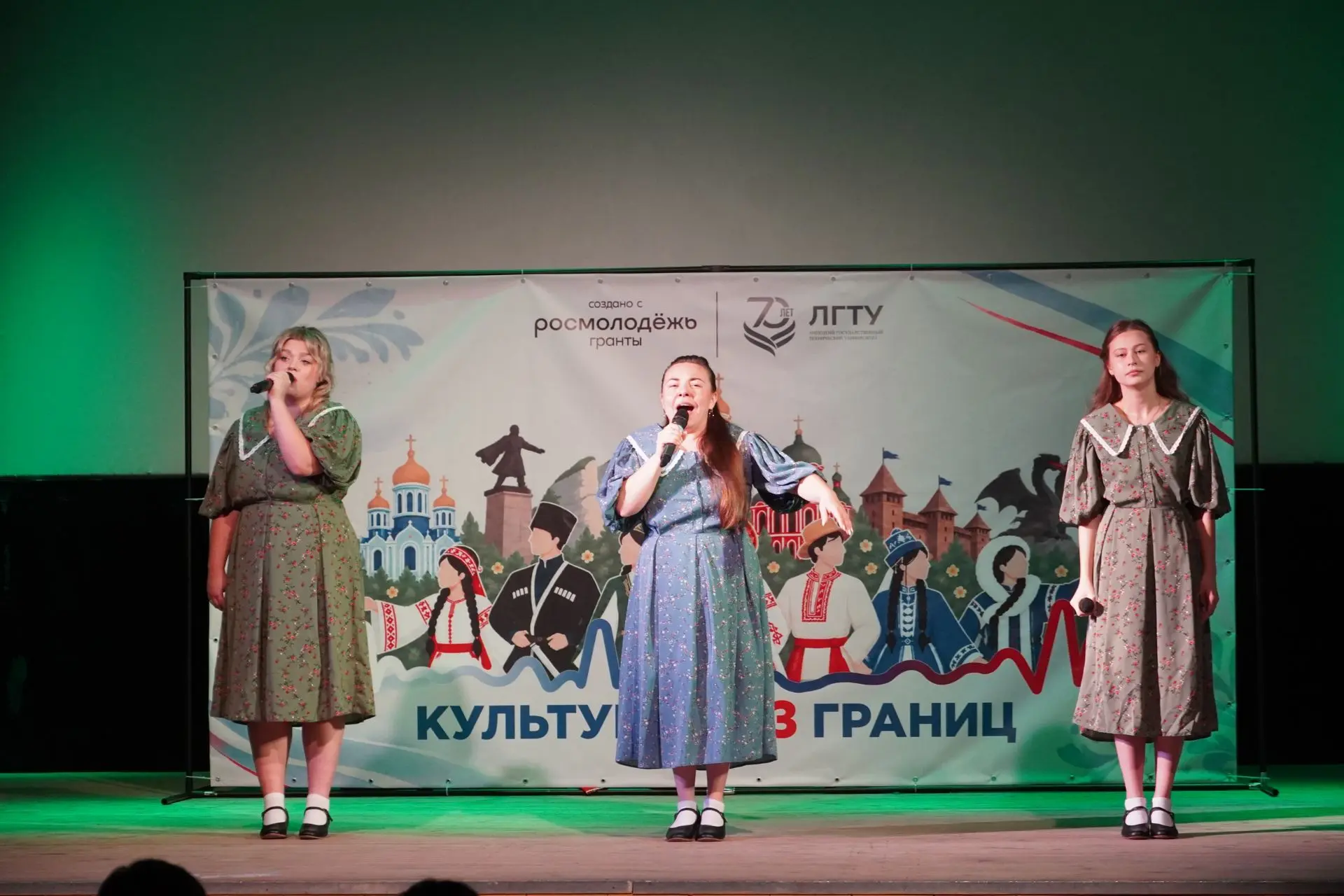 Молодежь сегодня всё активнее берется за сохранение и популяризацию традиций. Отличный ...