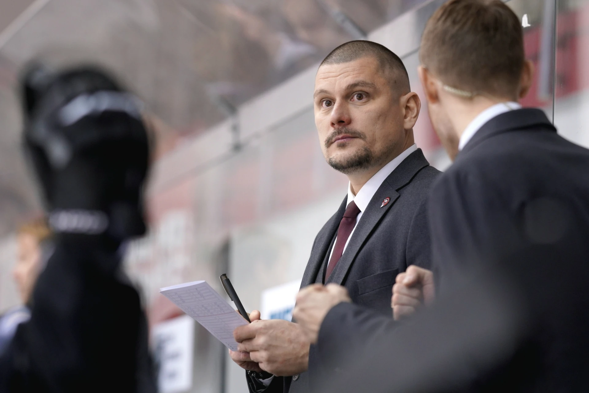 🗣️🏒 Главный тренер хоккейного клуба «Рубин» Александр Осипов: «В овертайме все хотят ...