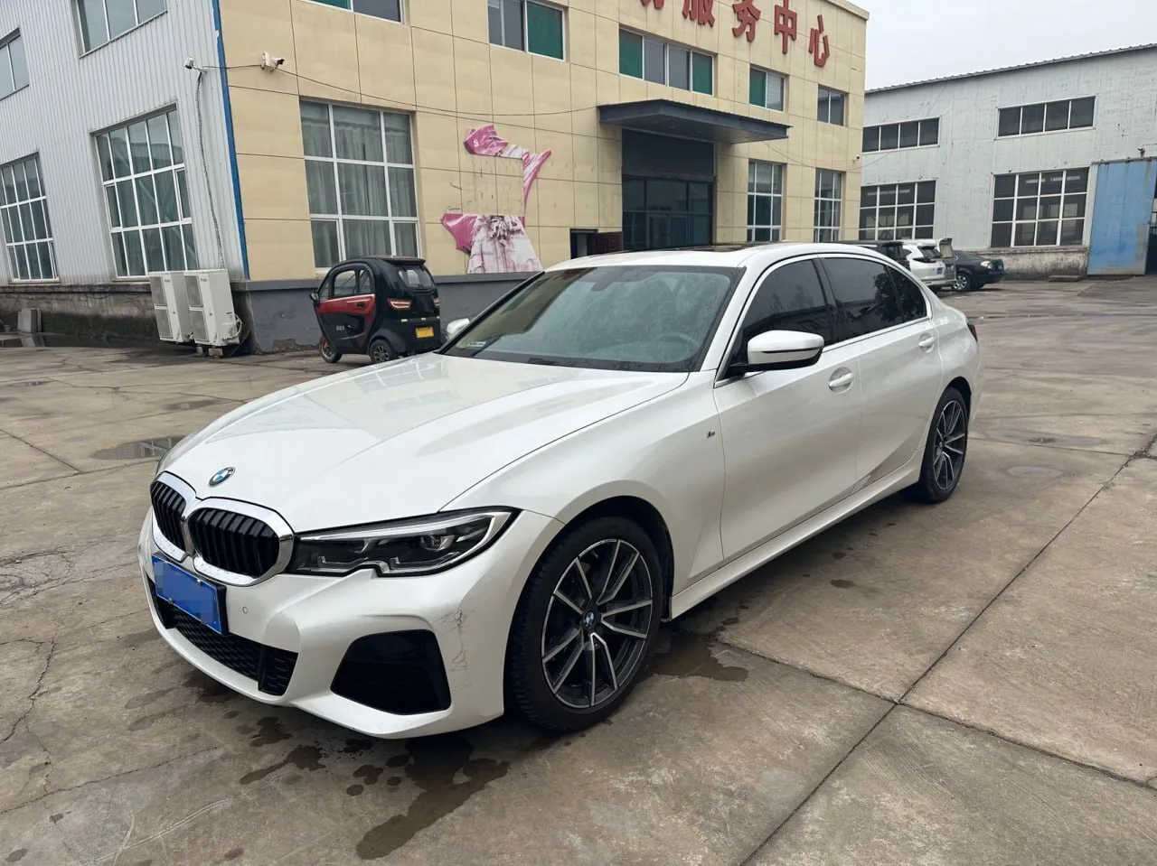 1.⚡BMW 3 Series