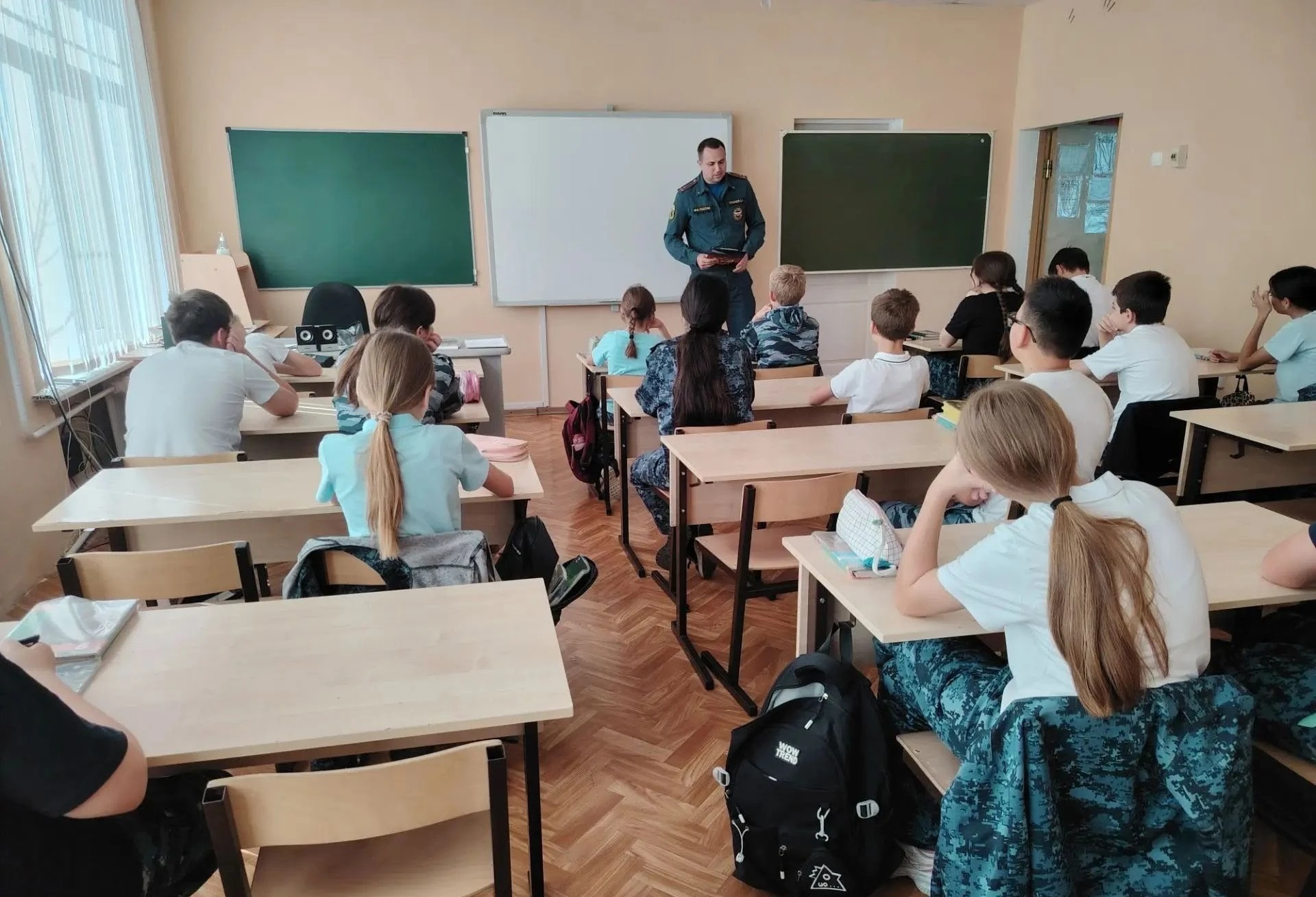 В городской школе провели Всероссийский урок безопасности