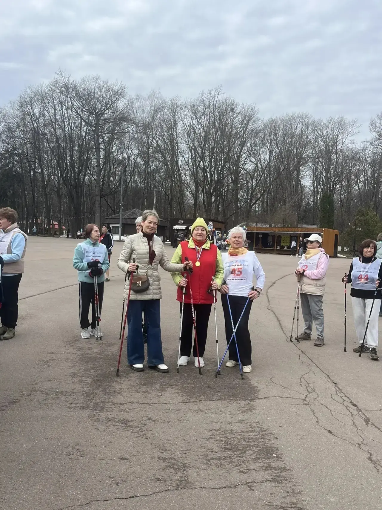 🌼 В рамках проекта "Активное долголетие" наши сотрудники с удовольствием приняли участ...