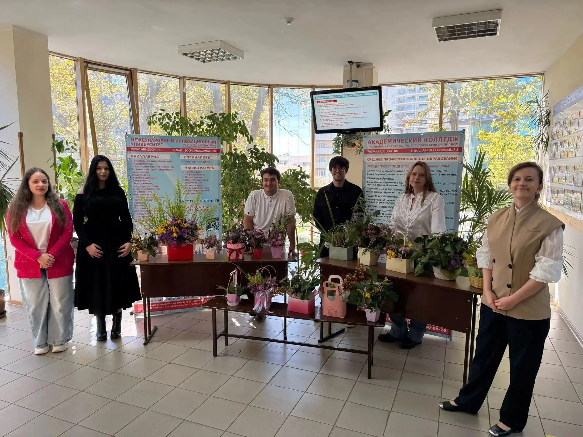День учителя в творческом формате! 💐