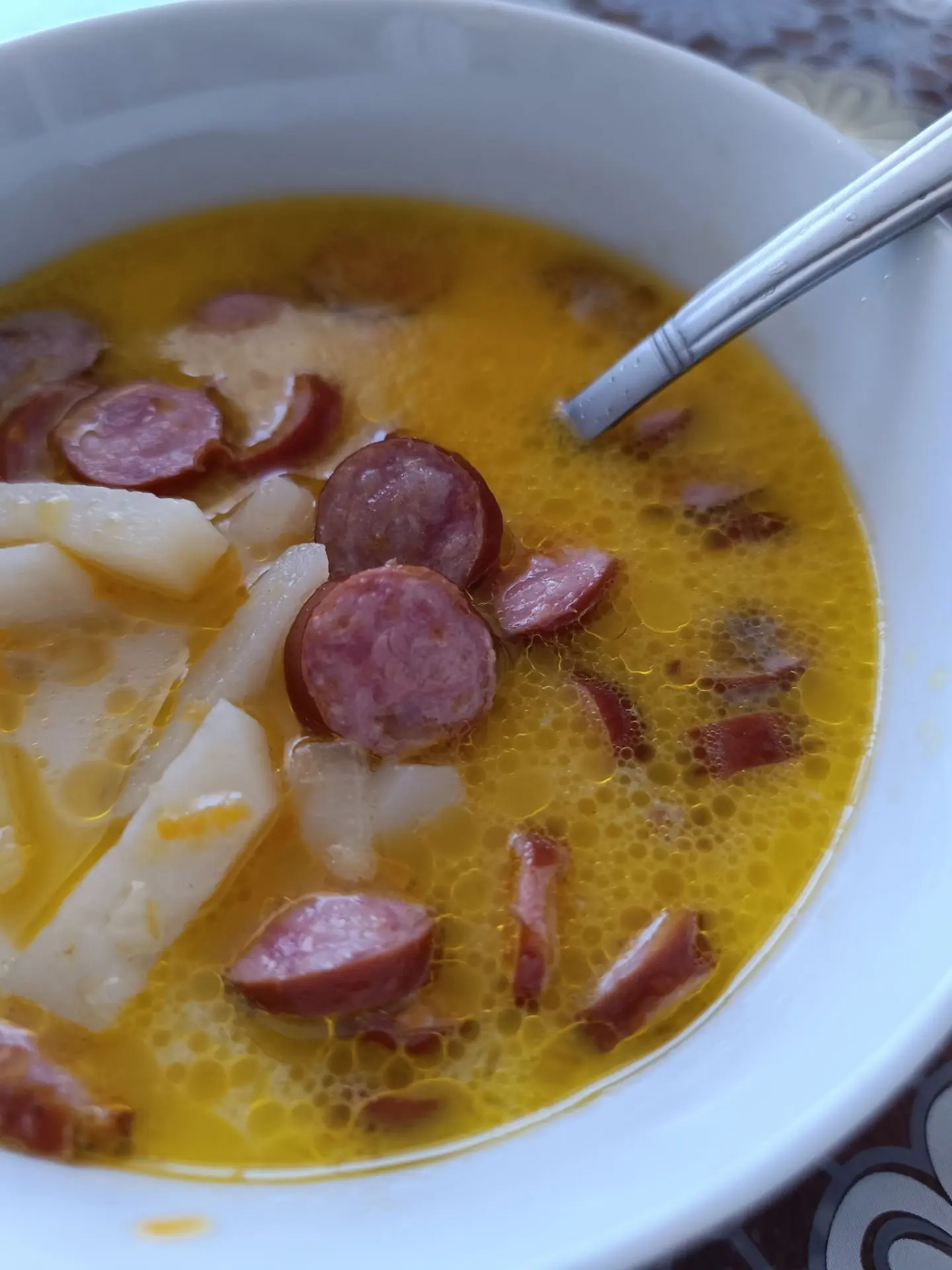 🥣 Сырный суп с охотничьими колбасками