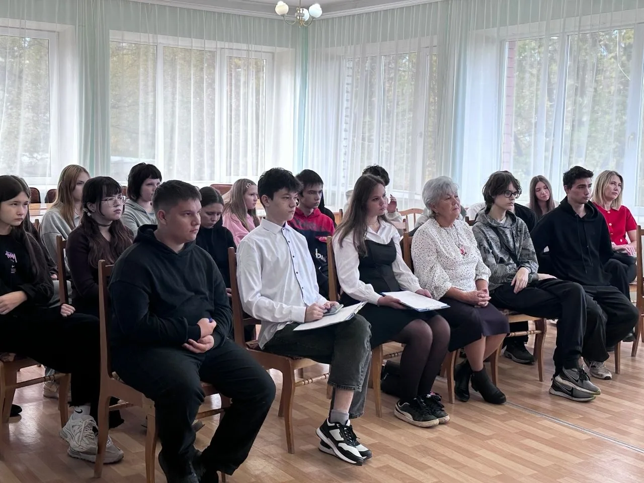 В рамках празднования Дня курая в Виртуальном концертном зале библиотеки состоялся пока...