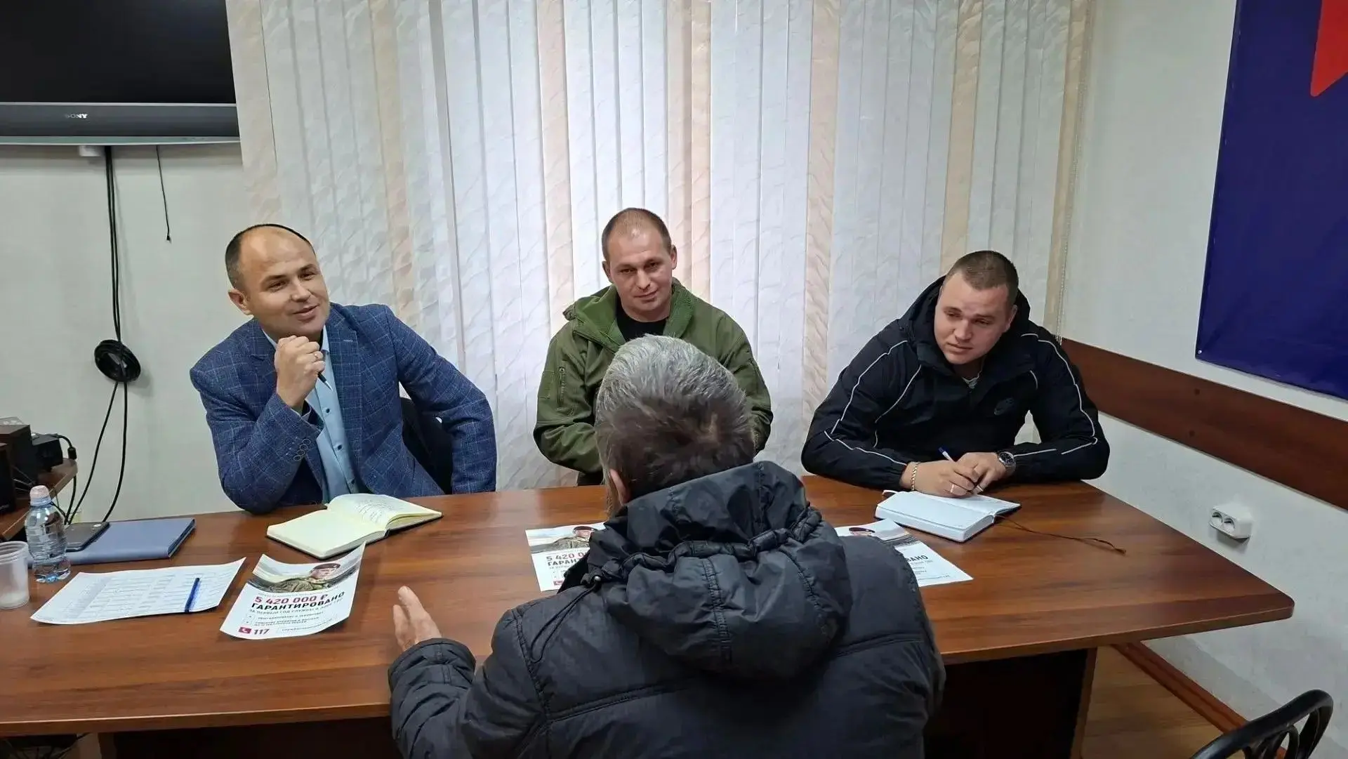 В Пировском центре занятости прошло собеседование с находящимися в поиске работы