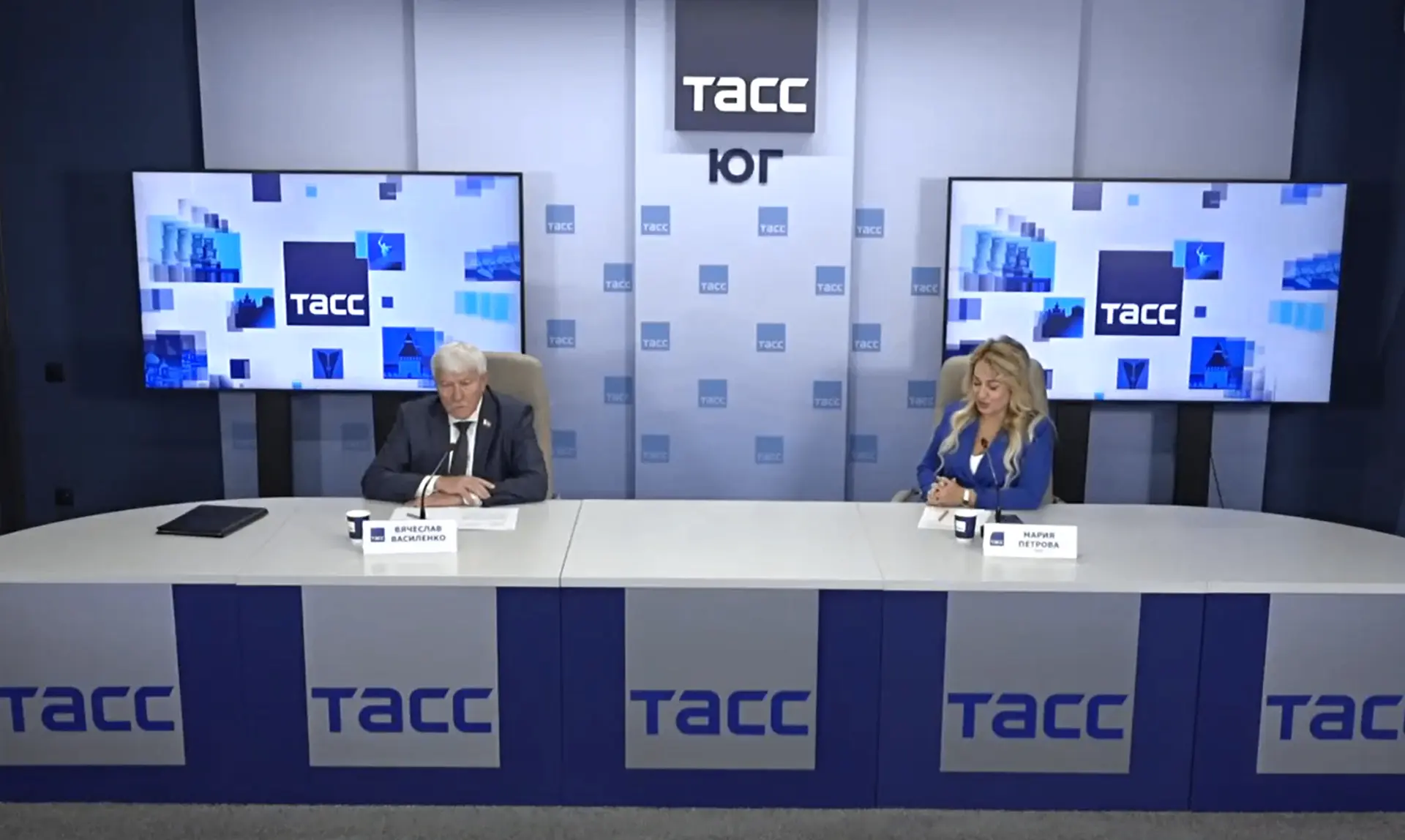 #Прямосейчас в РИЦ "ТАСС Юг" (г. Ростов-на-Дону) в преддверии Дня работника сельского х...