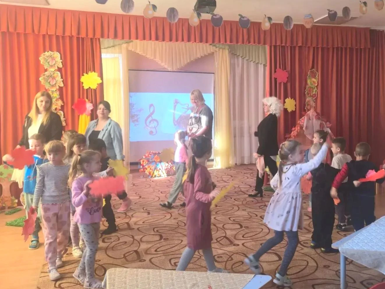Депутаты познакомили ребятишек с творчеством великих композиторов