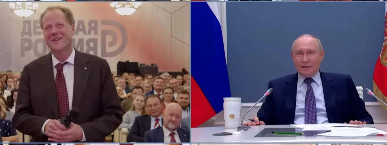 Молочники попросили Путина ограничить импорт.