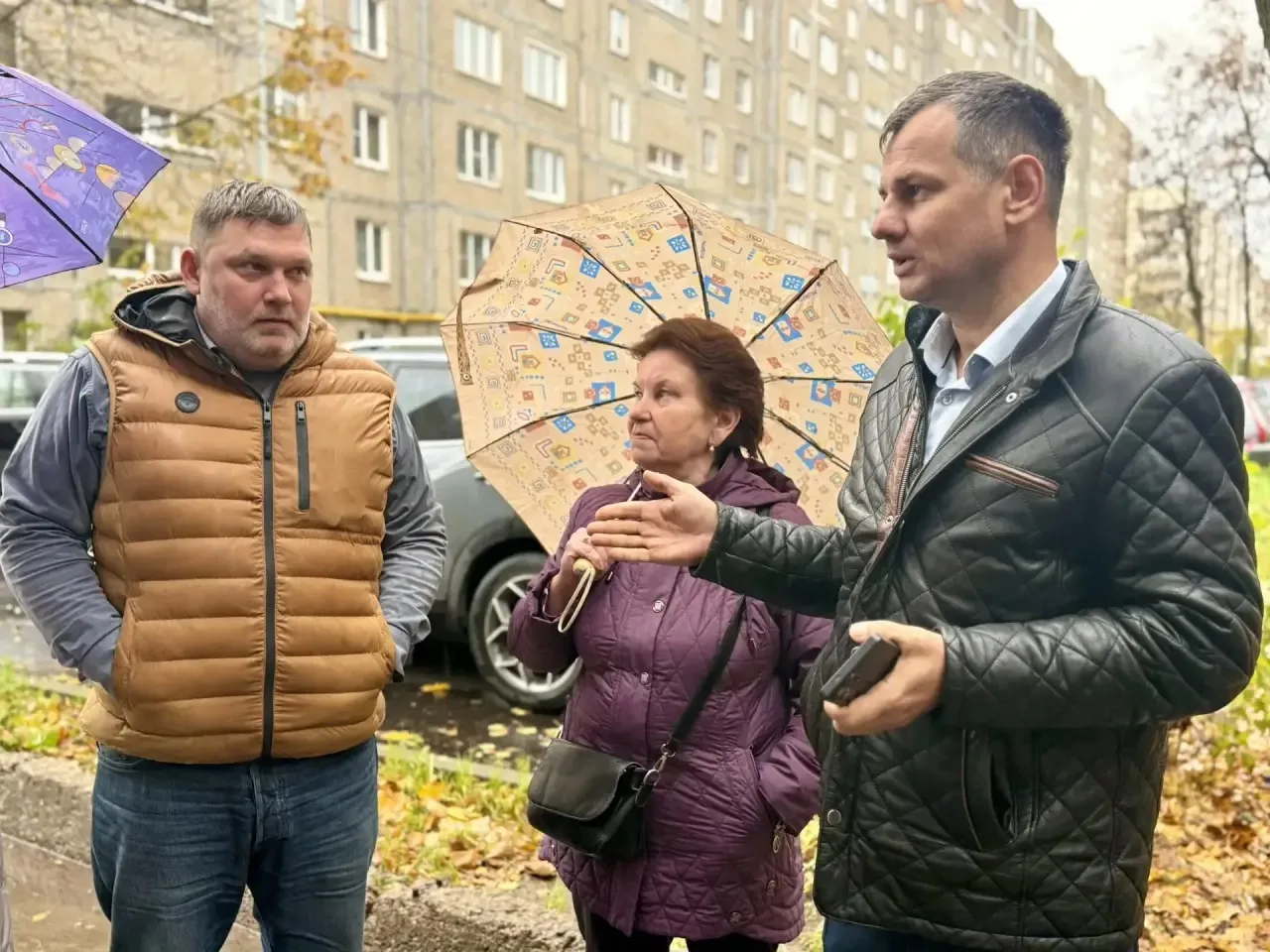 Состоялась встреча с инициативной группой жителей многоквартирного дома 8 по улице Войк...