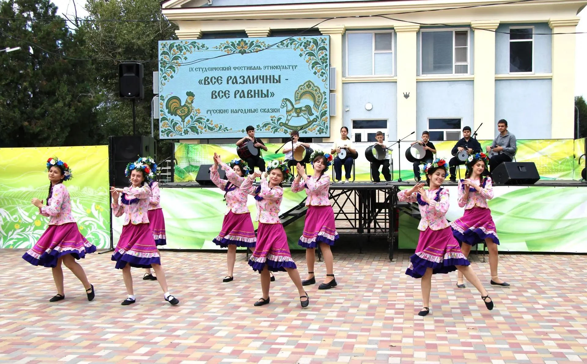 В БУДЁННОВСКЕ ПРОШЁЛ ФЕСТИВАЛЬ ДРУЖБЫ НАРОДОВ!