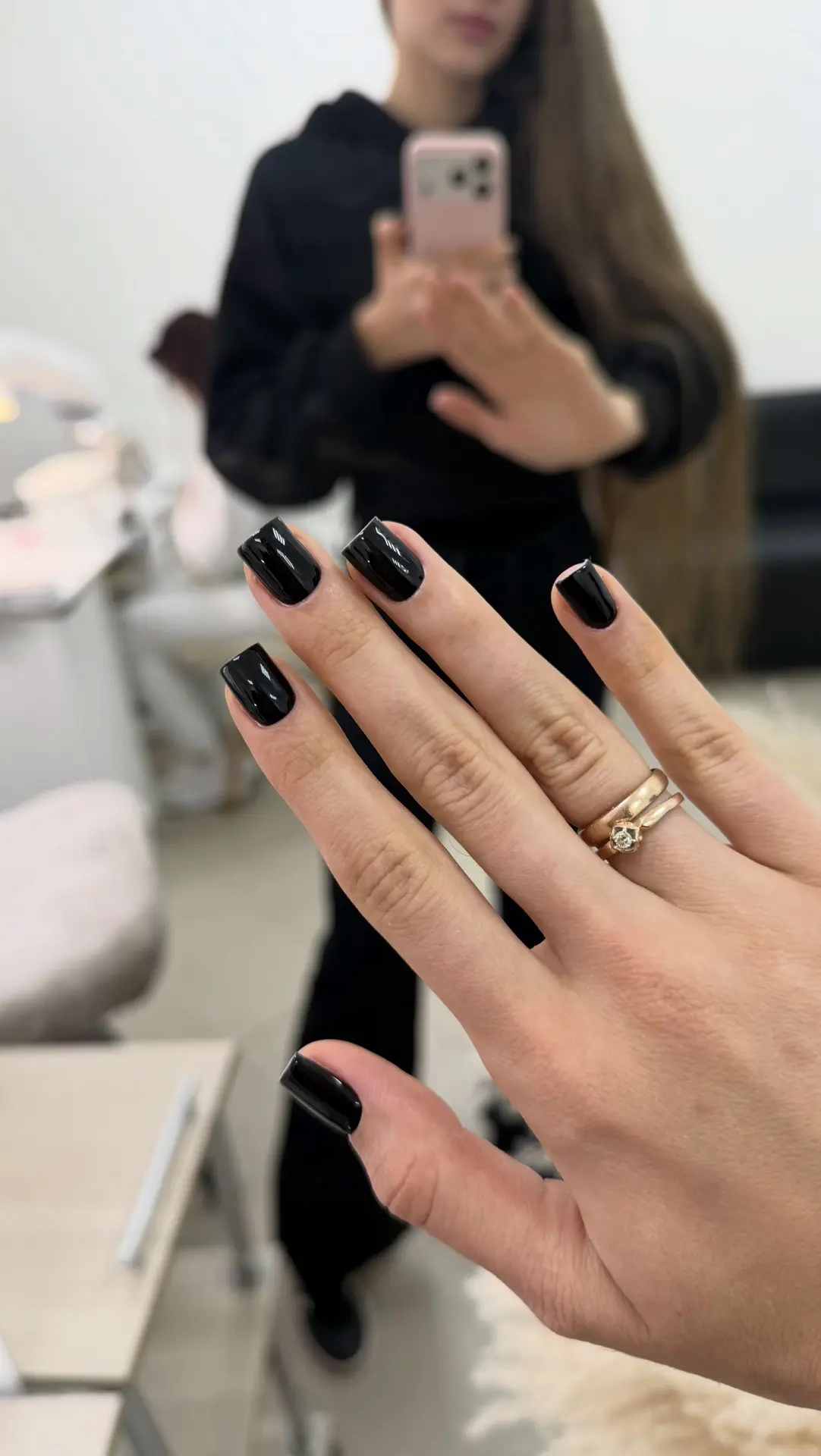 маленькая девчачья терапия 🕸️🖤🕷️