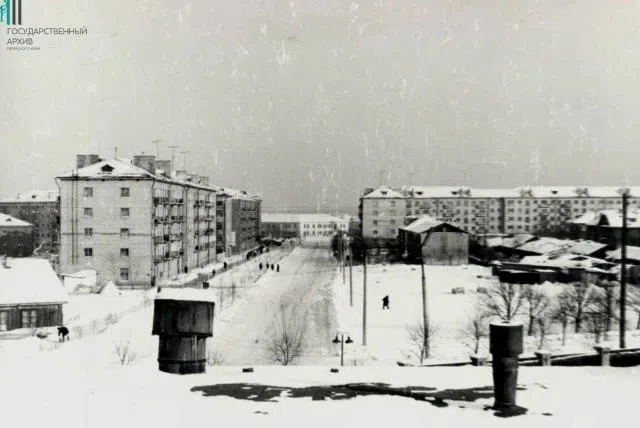 Улица Краснополянская, вид с корпуса Велозавода