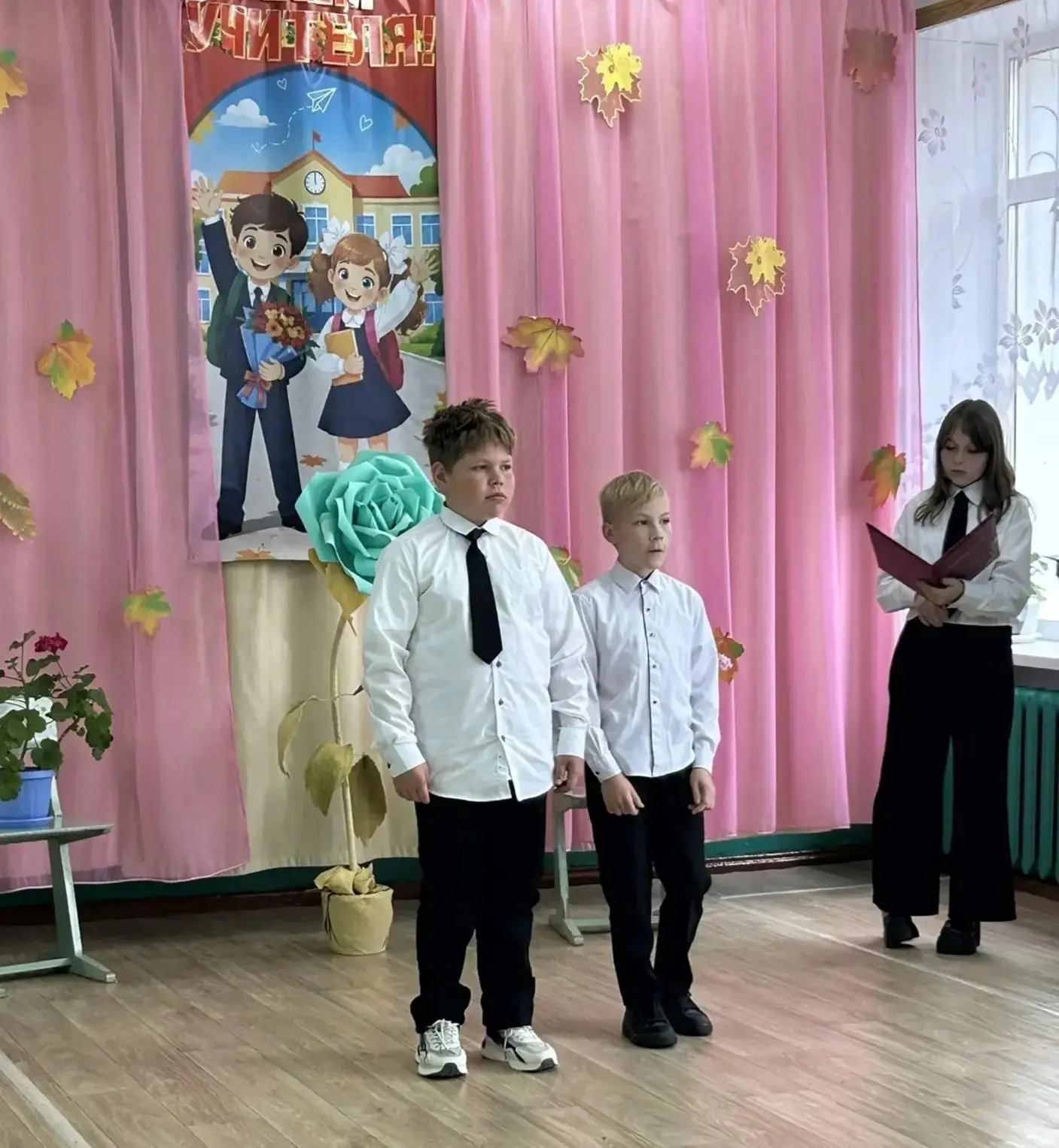 🎉 В преддверии Дня учителя в СП с. Хороши 2 октября прошёл праздничный концерт! 🎶