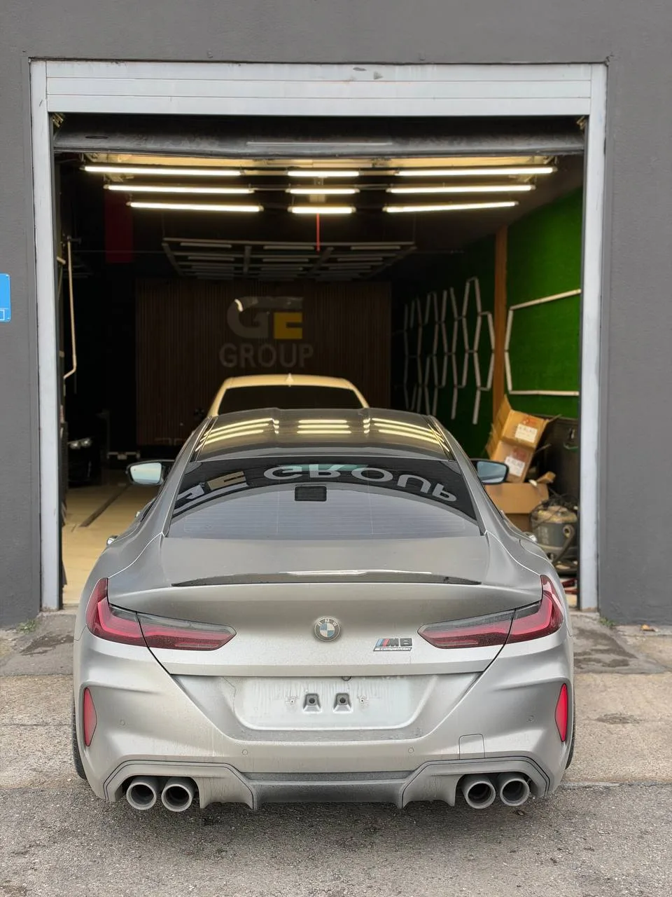 Ренатко пересел на BMW M8 — стример обменял на неё свой Mercedes GT 63 S.