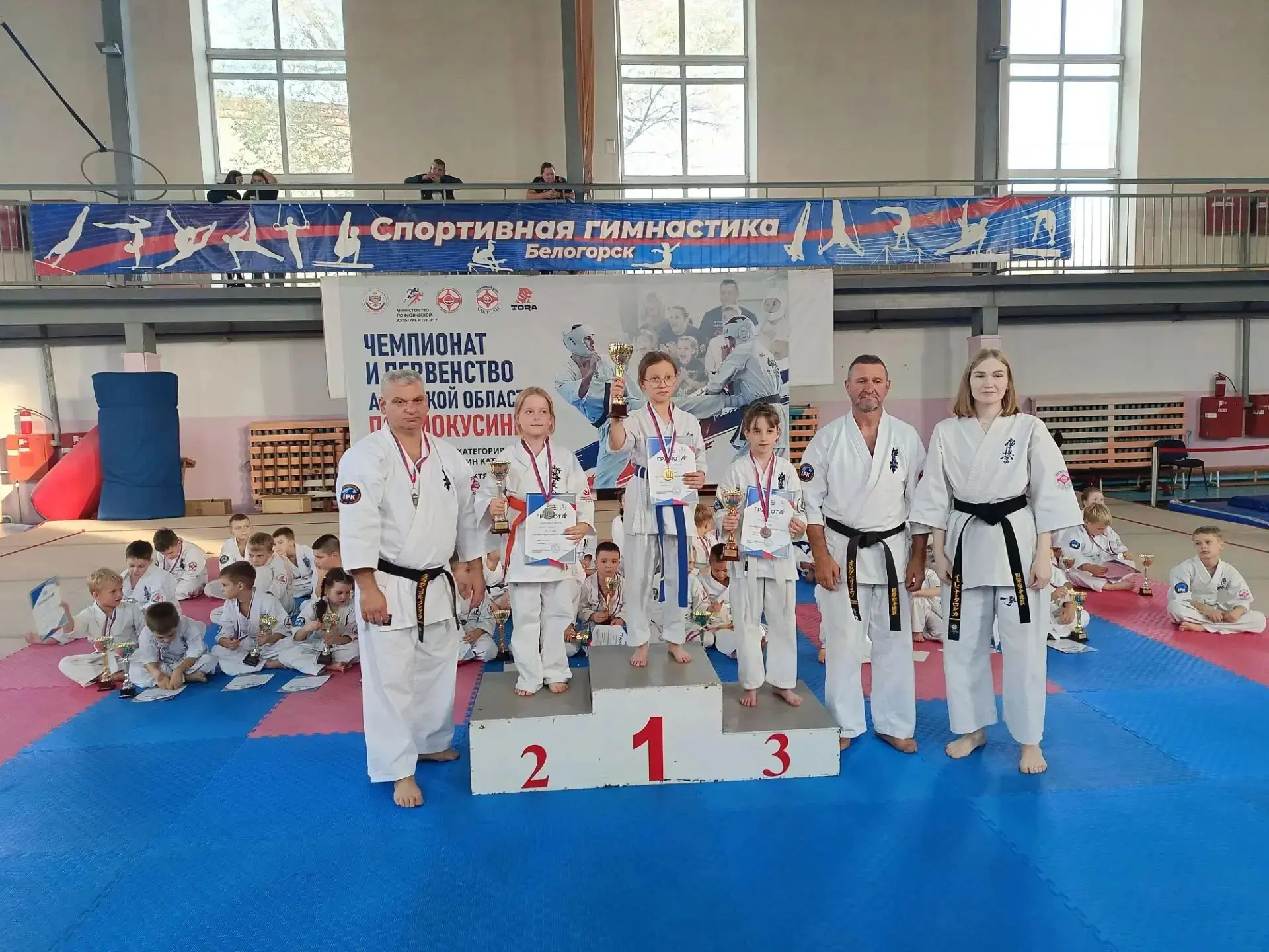 Сегодня в г. Белогорске прошел первый день поединков в рамках Чемпионата и Первенства А...