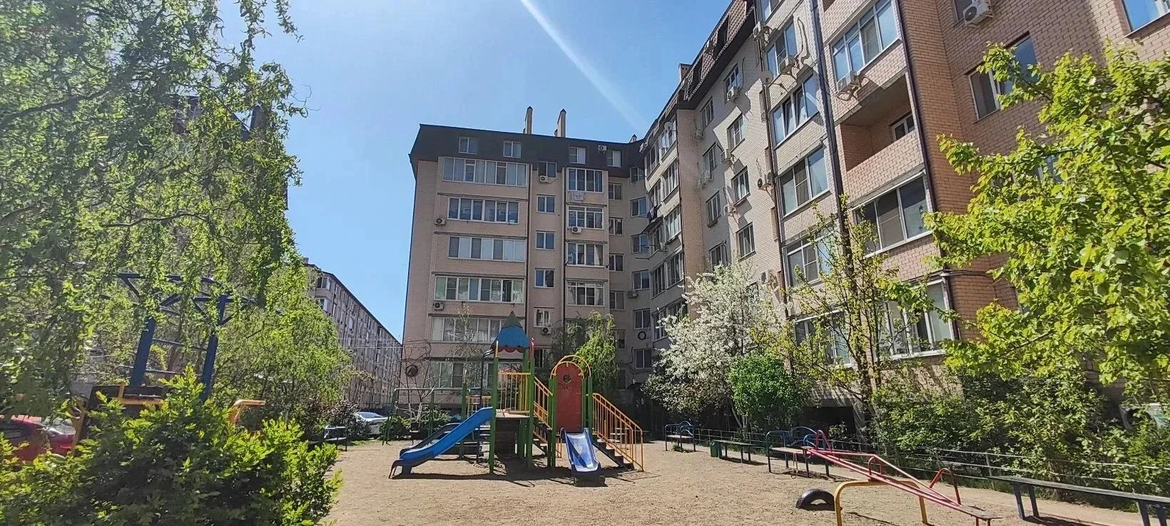 📍 «Светлая однокомнатная квартира с мебелью | Закрытый двор и отличная транспортная до...