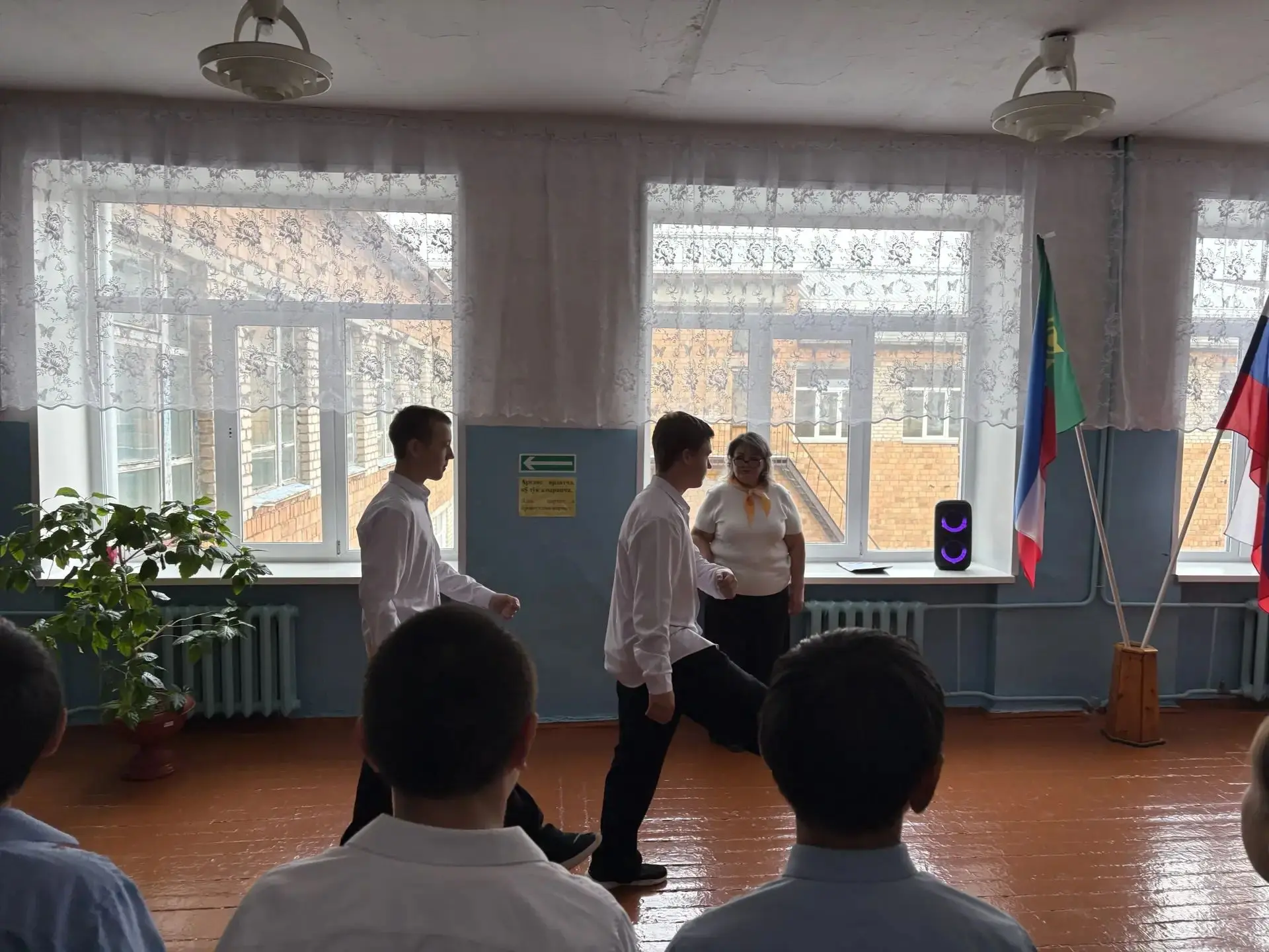 Торжественный вынос флагов — красивая традиция, которая объединяет!