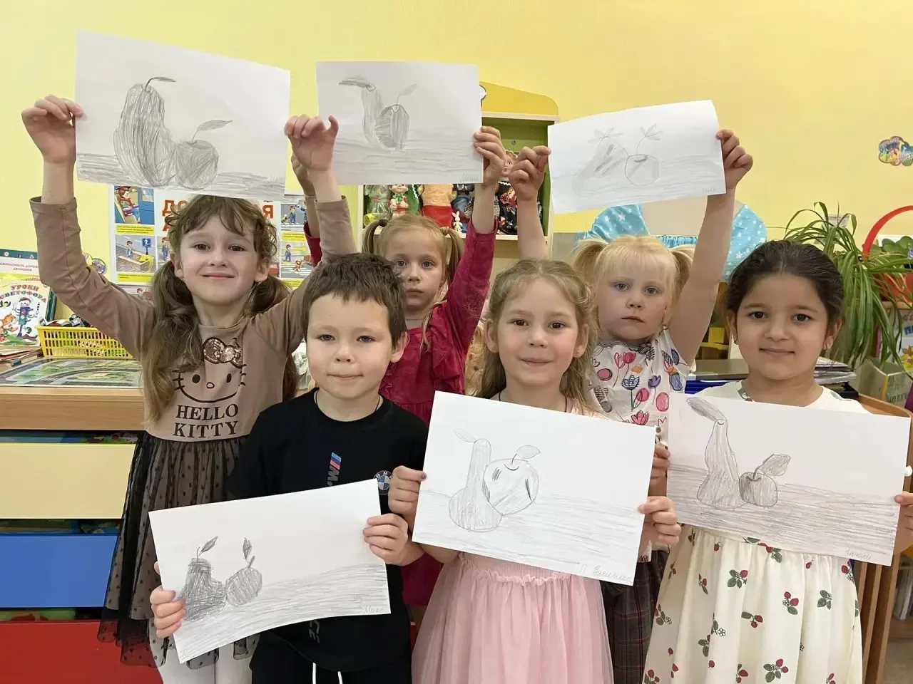 ✏️ «Натюрморт простым карандашом: учимся видеть форму и тень!» ✏️