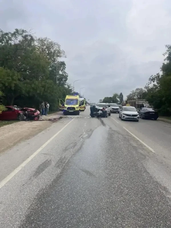 🚗 Три человека пострадали в ДТП на трассе Симферополь — Бахчисарай — Севастополь