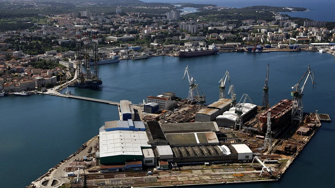 Турецкая Kuzey Star Shipyard получит контроль на хорватской верфью Uljanik Brodogradnja...