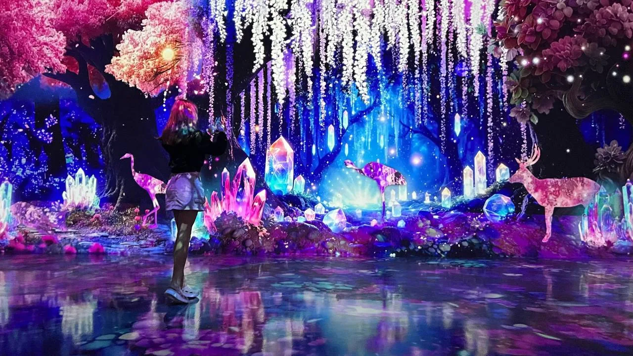 Океанариум Aquaria и Maya Media Art Museum 😍 Находится в торговом центре Central Phuket