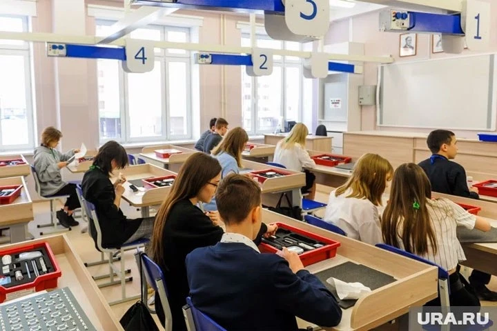 Старшеклассников ждут серьёзные изменения в школах 📚