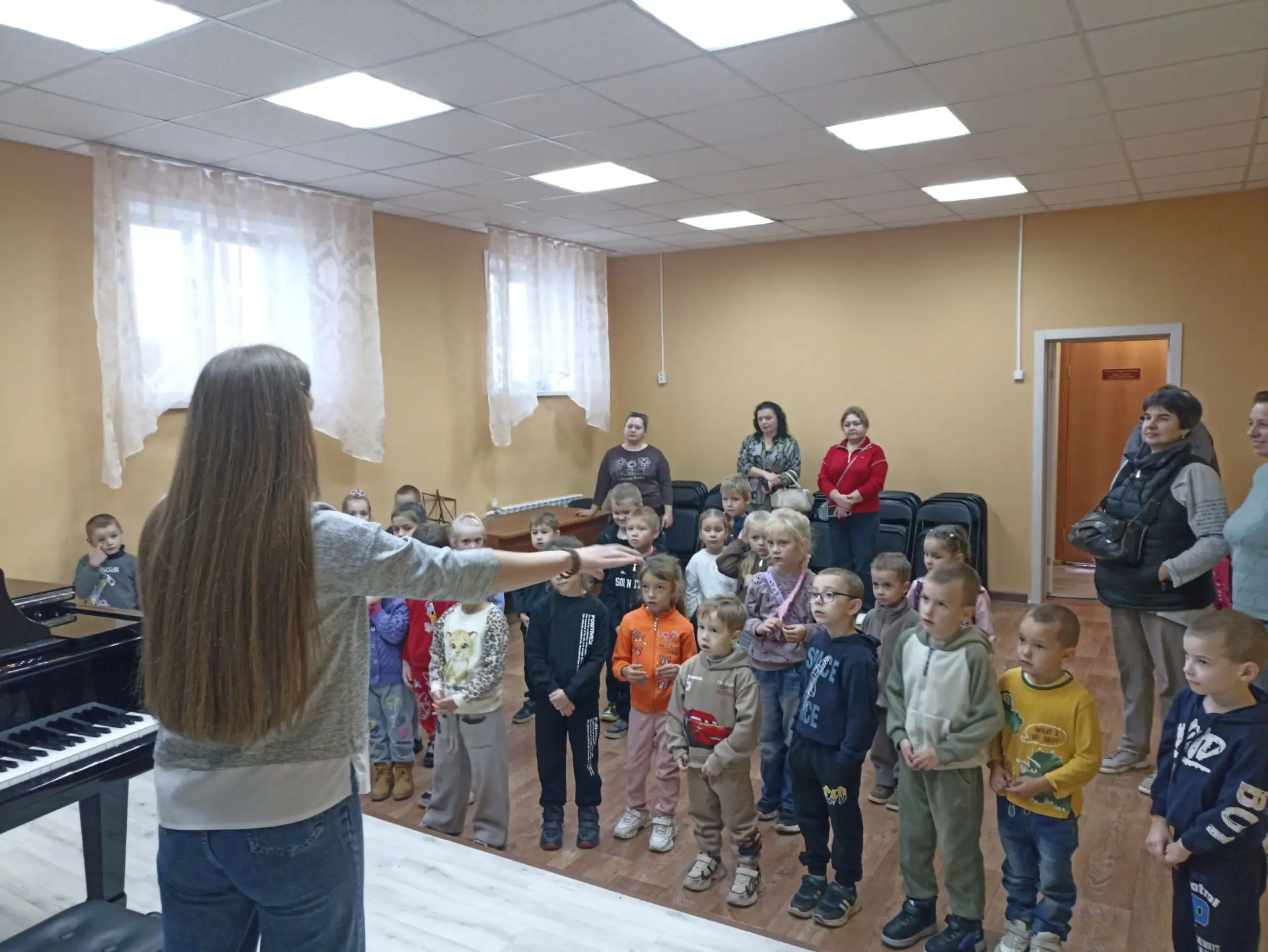 🎨 Первые шаги в мир искусства: Чаплыгинскую ДШИ посетили воспитанники детского сада «С...