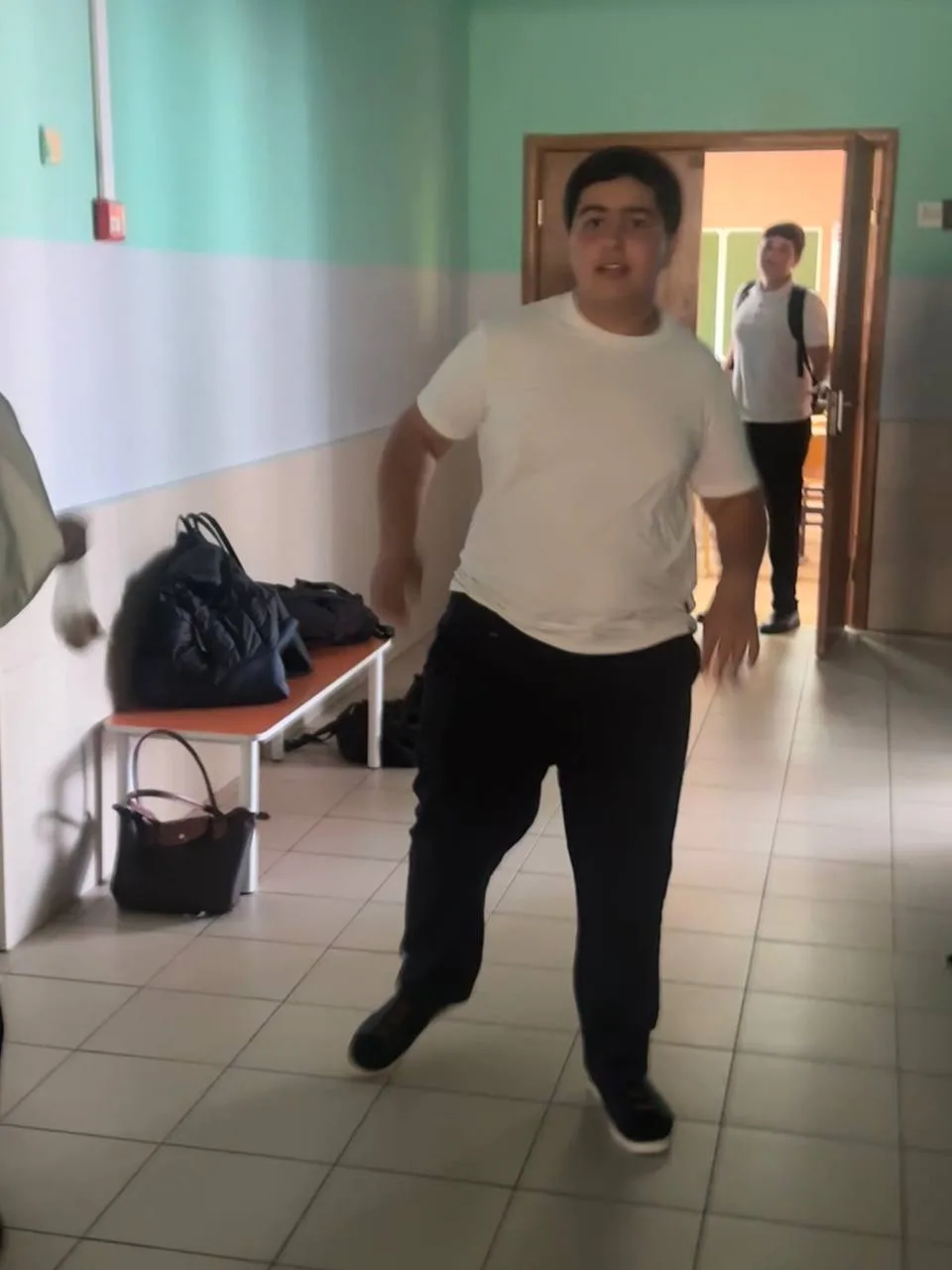пожалуйста найдись😔😔. ты говорил про какую-то Арину,я думаю что это про меня