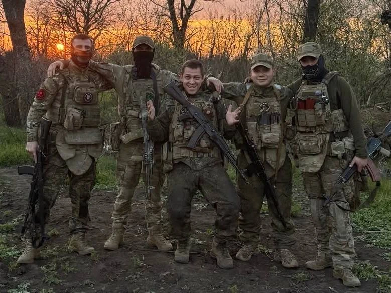 Там не играют пацаны в войну.