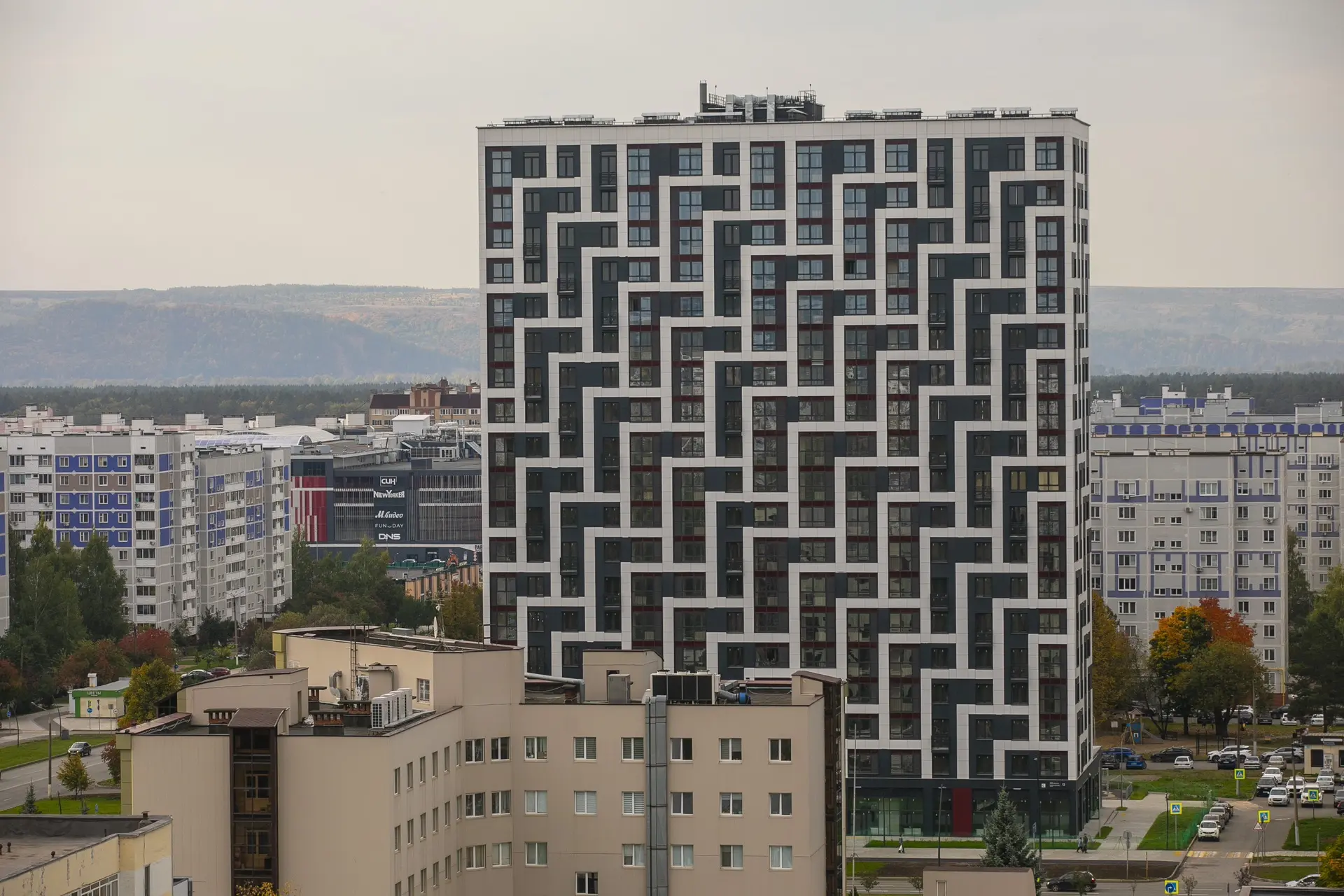 Нижнекамск растет, и главный индикатор этого — свет в новых окнах 🏨