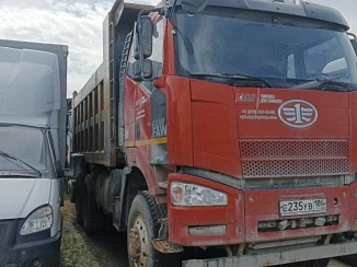 🚛 FAW J6