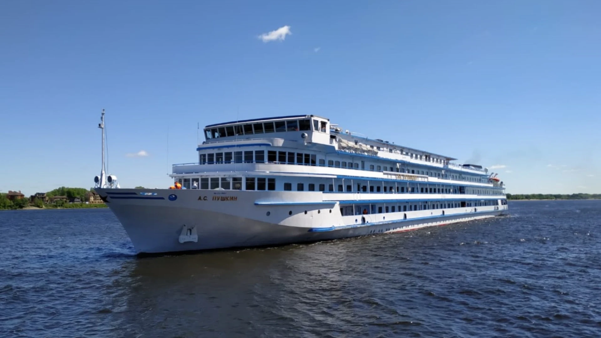 В 2027 году отправляемся в круиз на теплоходе ⛴ "А.С. Пушкин" (категория комфорт).