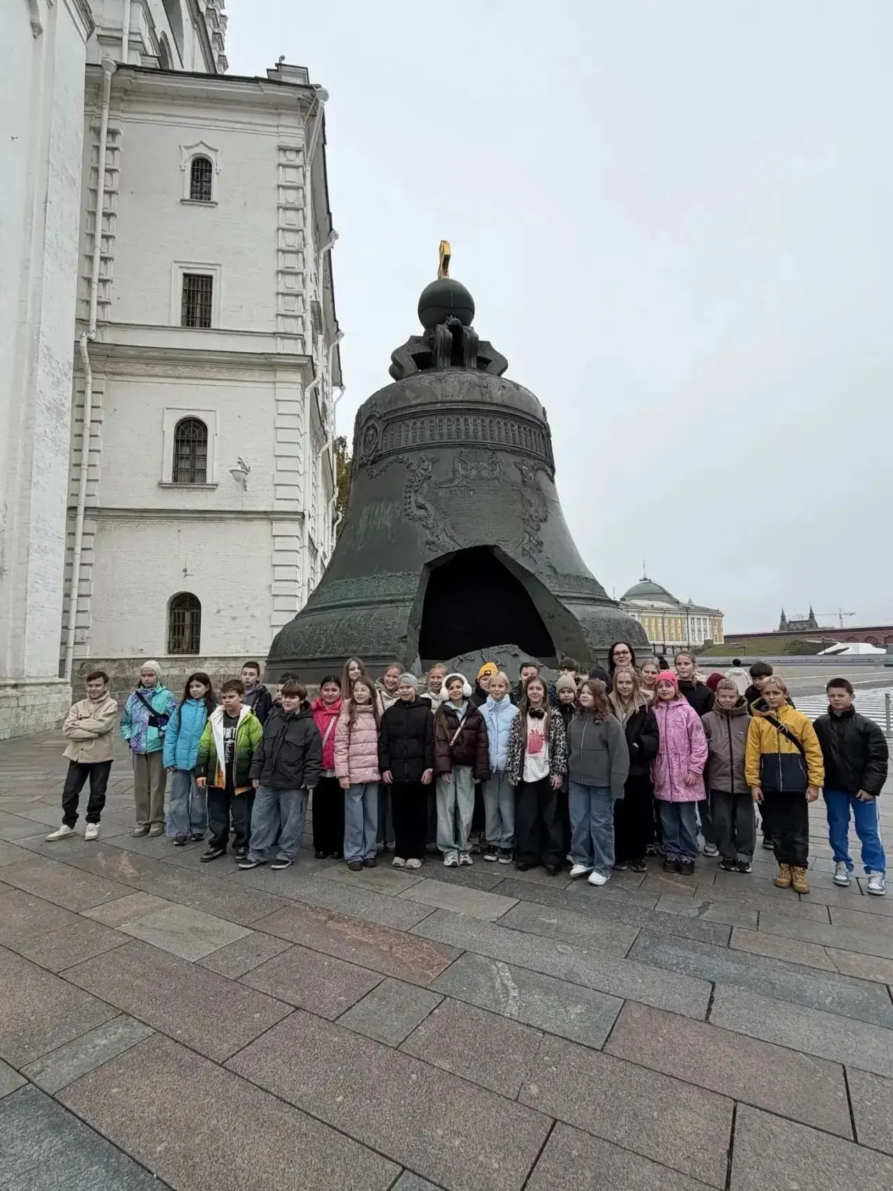 Сегодня ученики 4А класса побывали в Оружейной палате -знаменитом музее на территории М...