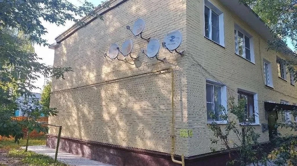 🏗 Капитальный ремонт в Кубинке: дом № 26 готов, работы в доме № 8 продолжаются