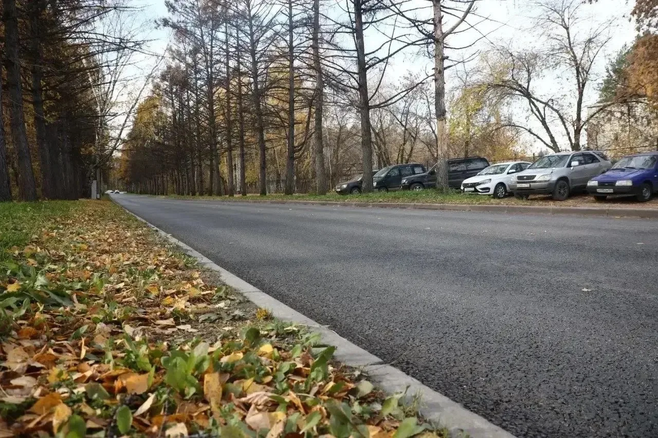 В Академгородке завершили ремонт улицы Будкера