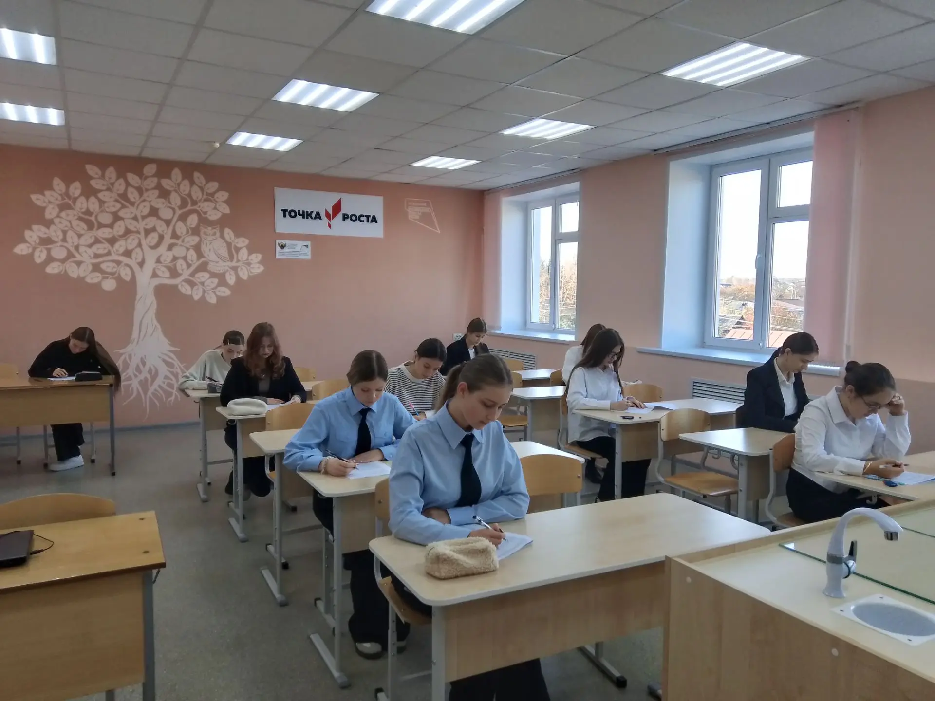 📚Сегодня проведен муниципальный тур олимпиады по Избирательному праву.