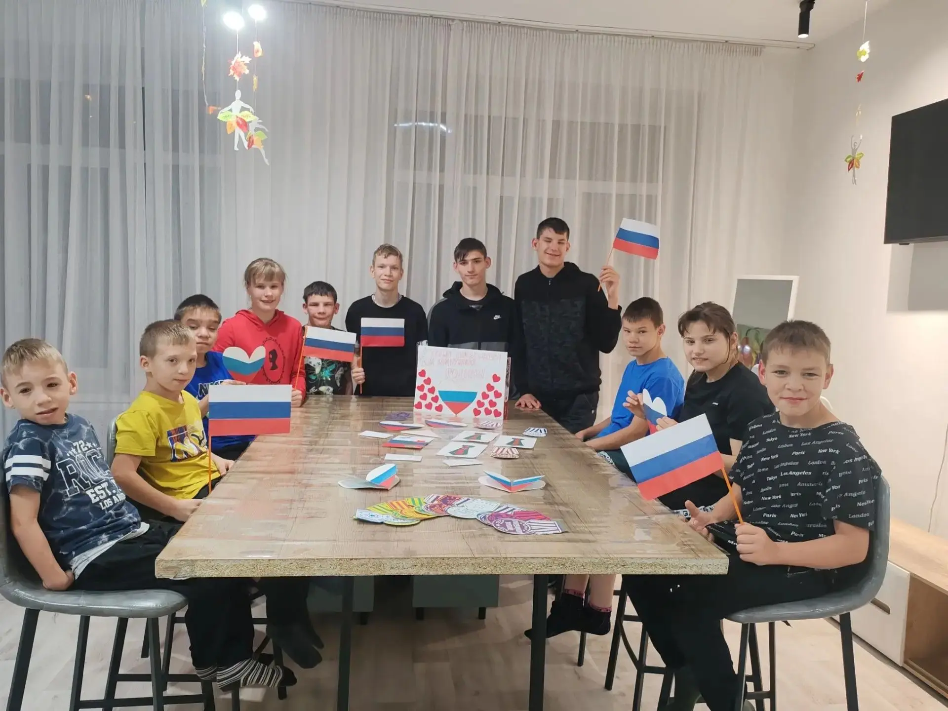 «Тепло наших сердец - для защитников Родины».