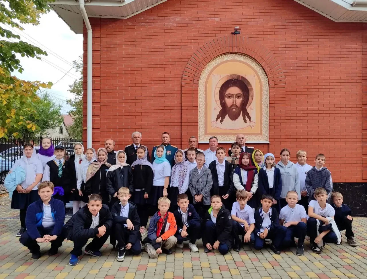 ✨ Праздник Покрова Пресвятой Богородицы: связь поколений в станице Елизаветинской! ✨