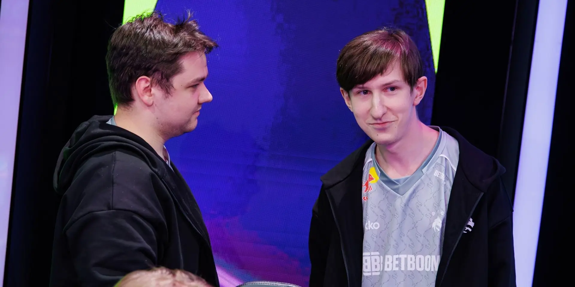 ↗️ Batyuk оказался единственным игроком Team Spirit в топ-5 по среднему KDA на BLAST Sl...